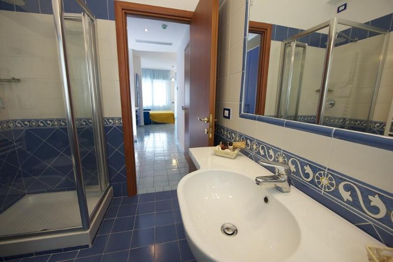 레지던스 Aparthotel Santa Tecla