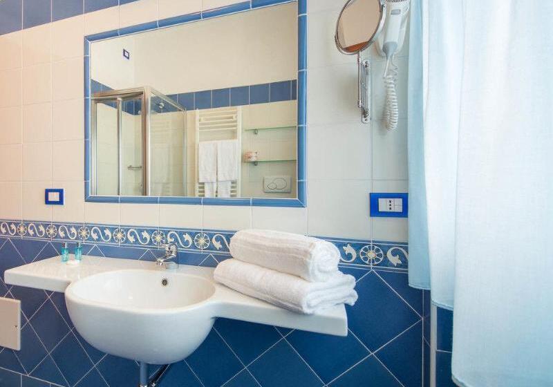 레지던스 Aparthotel Santa Tecla