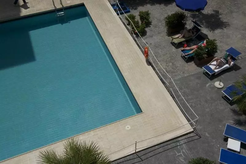 إقامة Aparthotel Santa Tecla