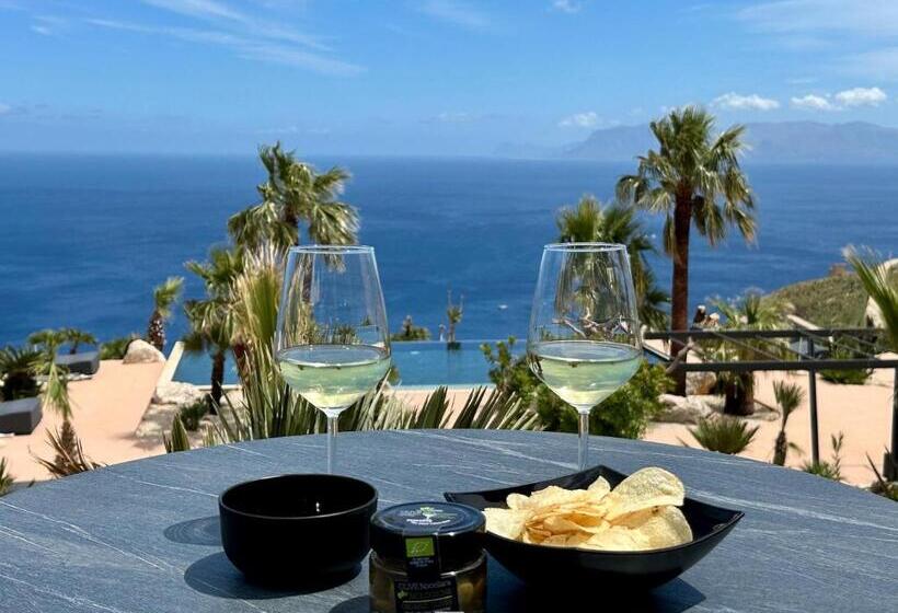 住所  Baglio La Porta By Geocharme