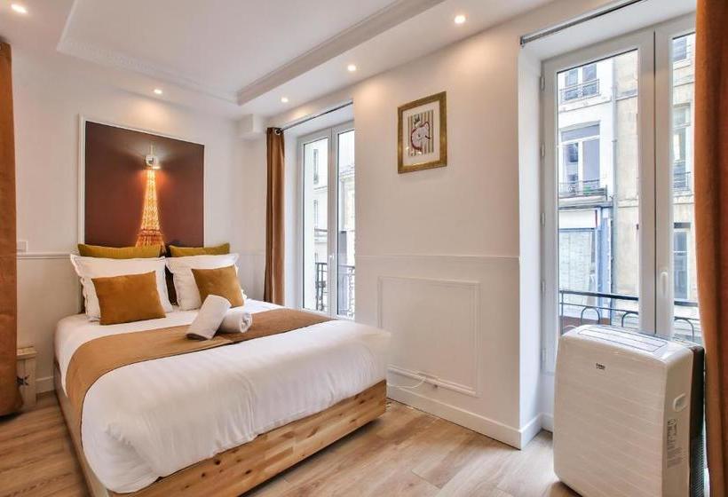 65 French Cancan St Denis