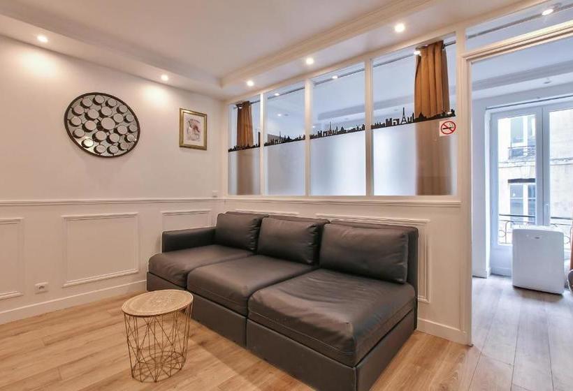 65 French Cancan St Denis