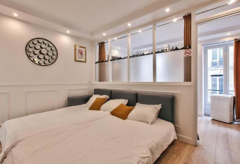 65 French Cancan St Denis