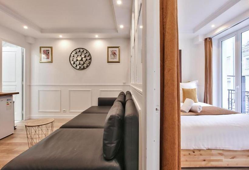 65 French Cancan St Denis