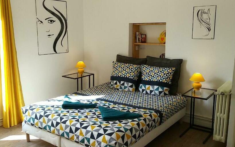 Bed and Breakfast Alex Guest House