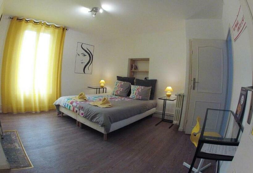 Bed and Breakfast Alex Guest House