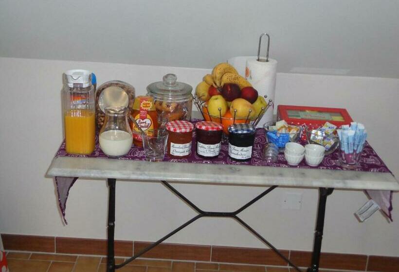 ベッドアンドブレックファースト La Grille Dorée