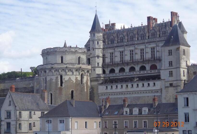 ベッドアンドブレックファースト La Grille Dorée