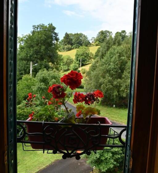 مبيت وإفطار Le Deyran