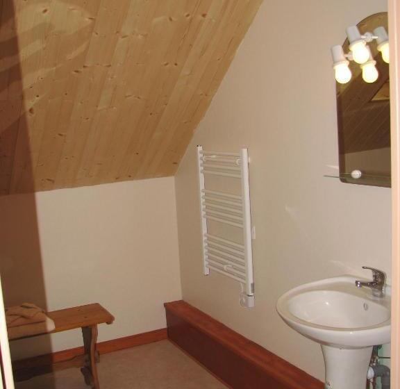 مبيت وإفطار Le Deyran