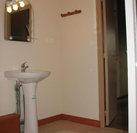 مبيت وإفطار Le Deyran