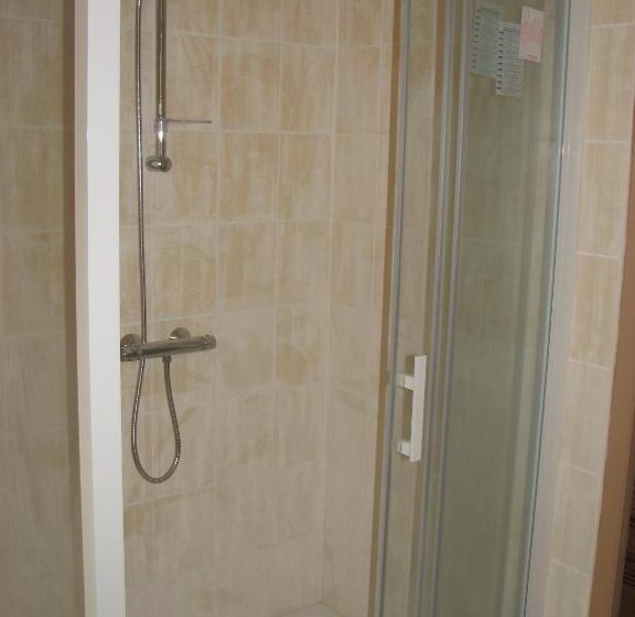 مبيت وإفطار Le Deyran