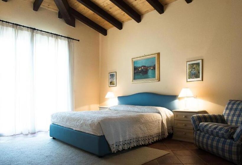 Bed and Breakfast Le Tre Civette Residenza Di Campagna
