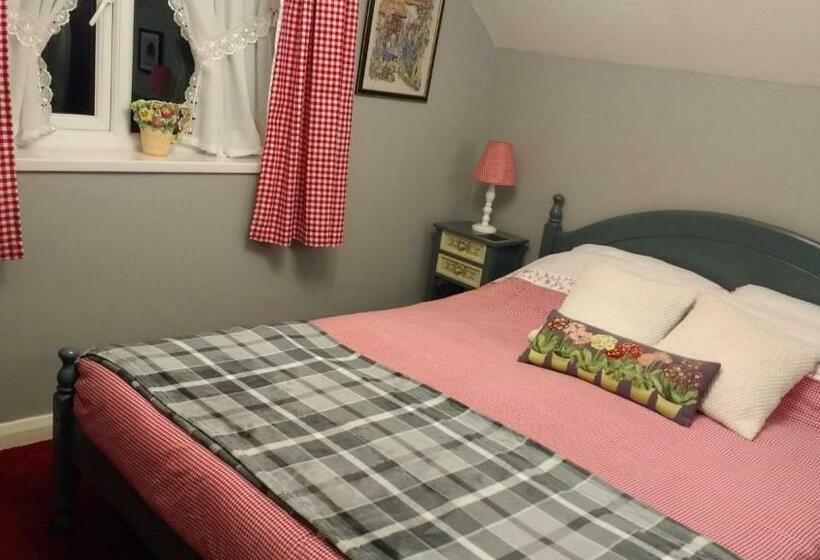 Bed and Breakfast Tilly Cottage