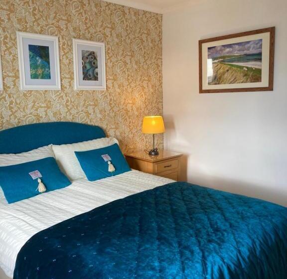 Bed and Breakfast Twenty Seven