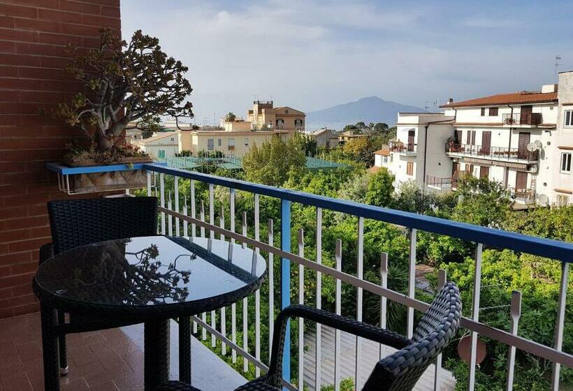 تختخواب و صبحانه Villa Susy Relais