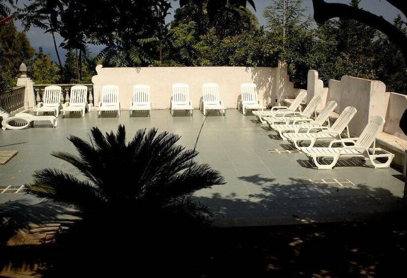 فندق فئة نجمة واحدة Marchese D Altavilla