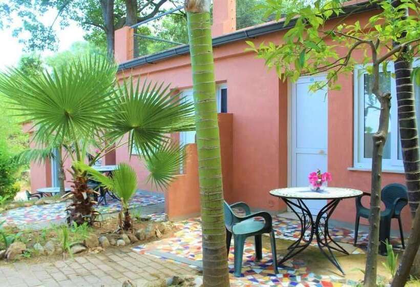 فندق فئة نجمة واحدة Marchese D Altavilla