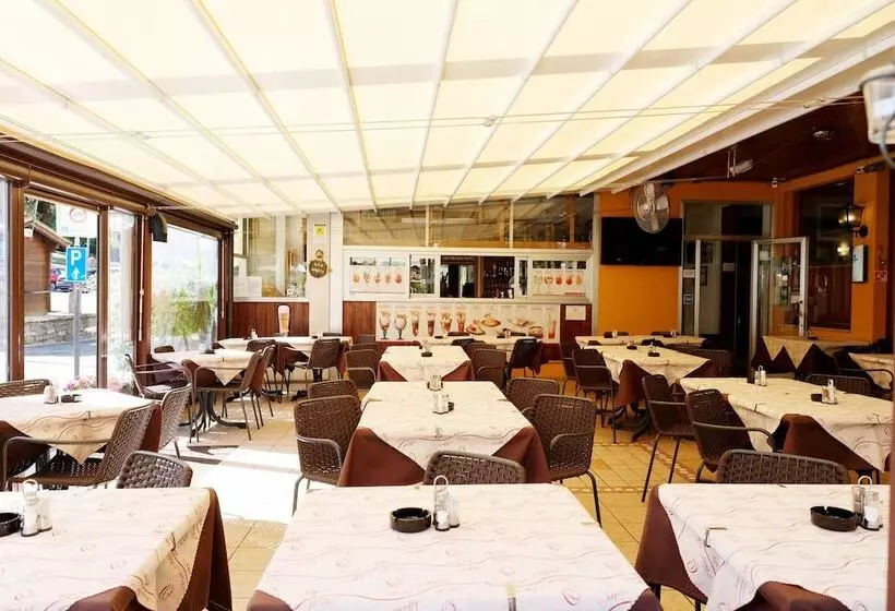 Hotelli Dependance Alpino