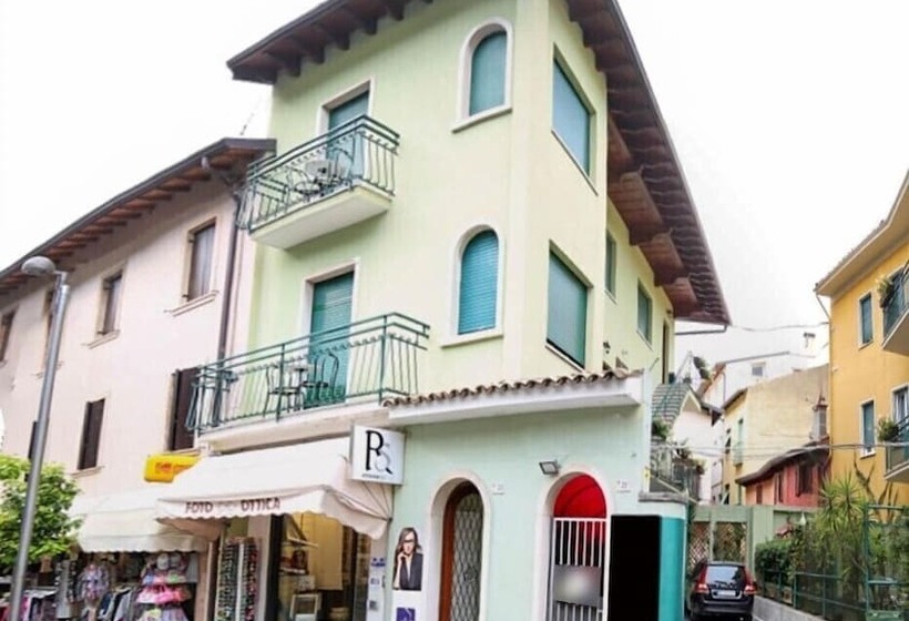 בית מלון כפרי Dependance Alpino