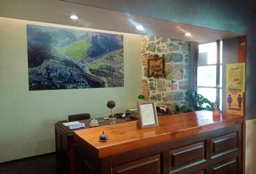 هتل Rural Cabrales