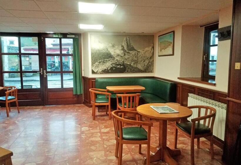 בית מלון כפרי Rural Cabrales