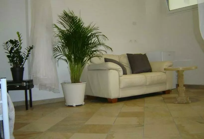 La Dolce Vita B&b