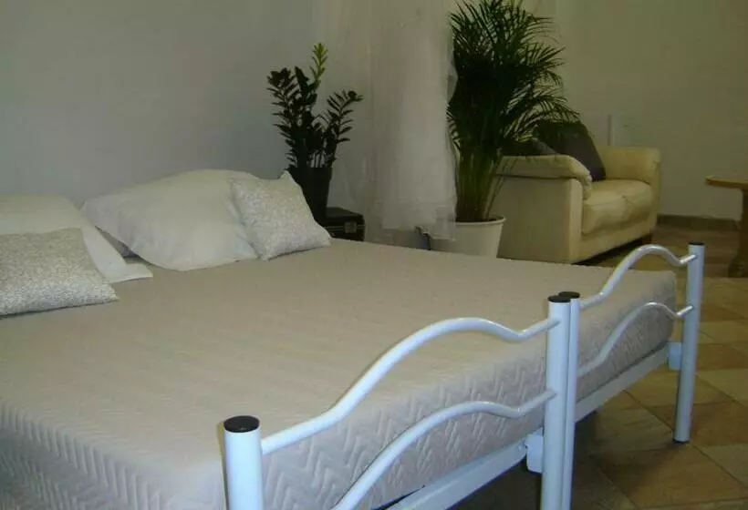La Dolce Vita B&b