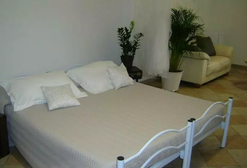 La Dolce Vita B&b