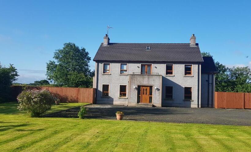 Maghernahar House B&b