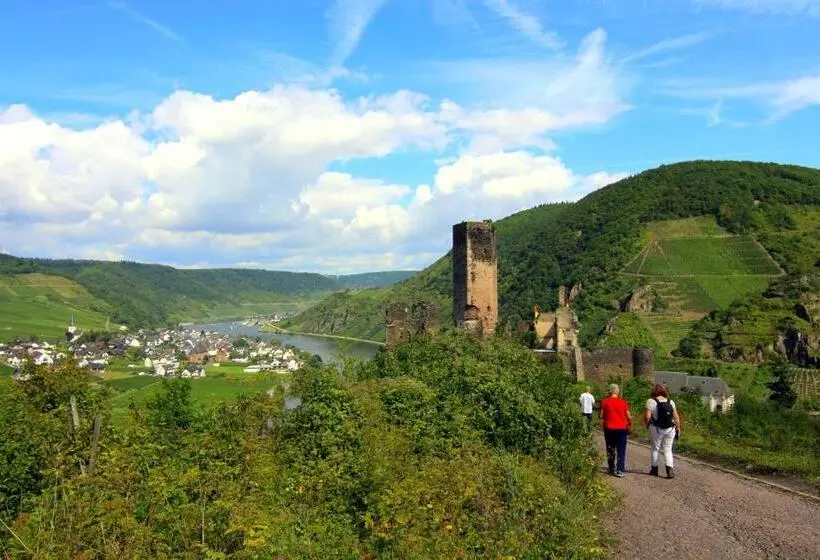 Majatalo Ferienweingut Villa Hausmann