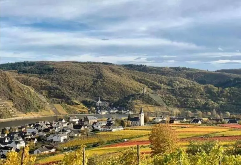 Majatalo Ferienweingut Villa Hausmann