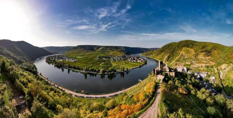 펜션 Ferienweingut Villa Hausmann