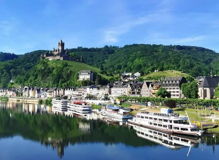Majatalo Ferienweingut Villa Hausmann