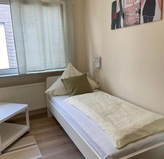 بنسيون Gasthaus Stammbaum