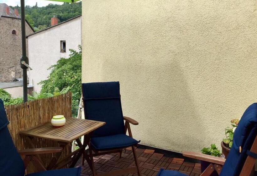 بنسيون Gasthaus Stammbaum