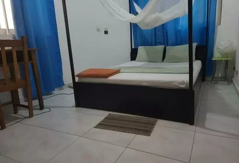 پانسیون Guesthouse Cocotiers Cotonou
