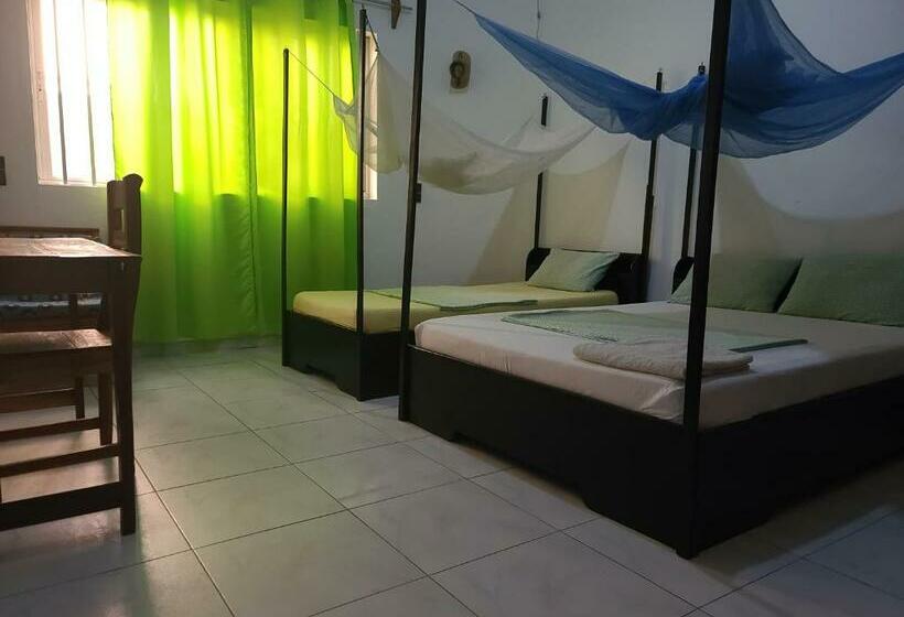 پانسیون Guesthouse Cocotiers Cotonou