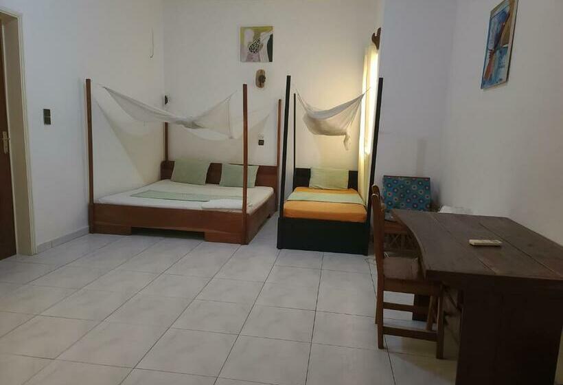 پانسیون Guesthouse Cocotiers Cotonou