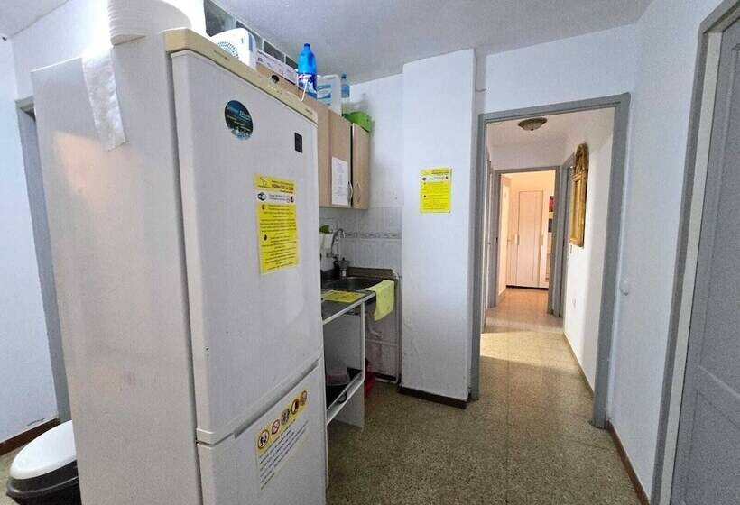 펜션 Low Cost Room Las Llaves 3