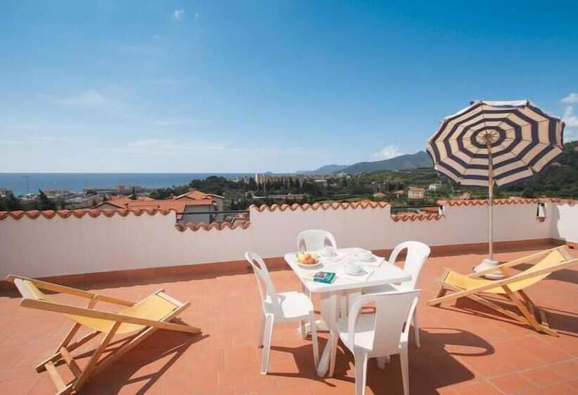 Residenza Dei Fiori   By Mamberto S.r.l