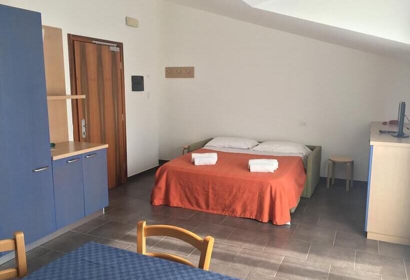 Residenza Dei Fiori   By Mamberto S.r.l