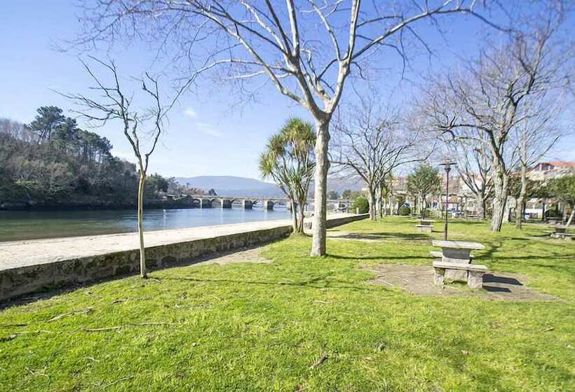 Hostel Albergue O Mesón