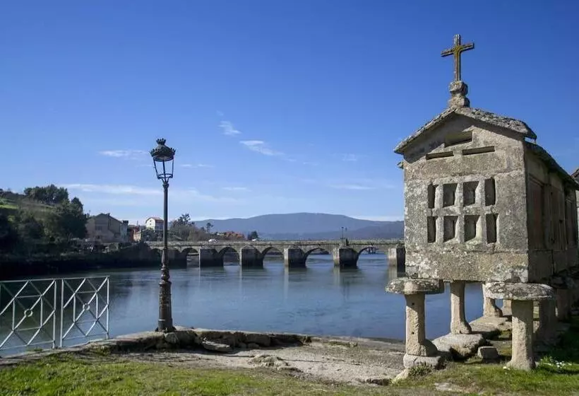 Hostel Albergue O Mesón