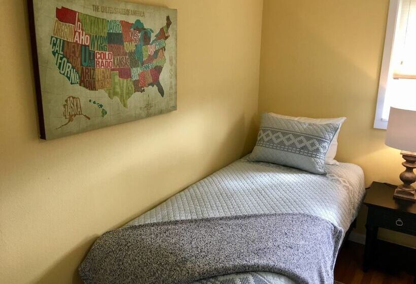 Racing Horse Ranch And Guest House With Golf