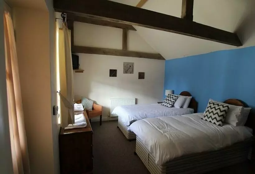 ベッドアンドブレックファースト Dickleburgh Crown