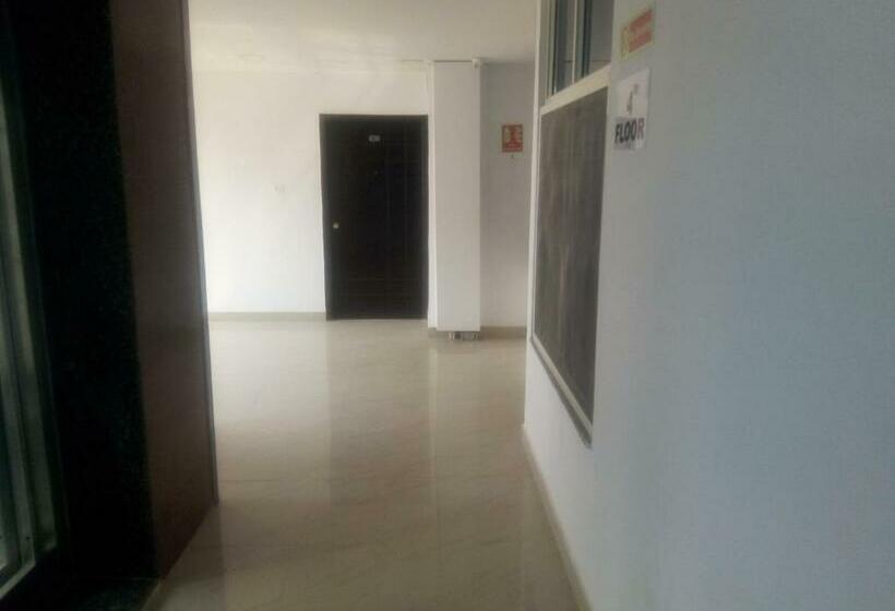 酒店 Fab Lg Grand Inn