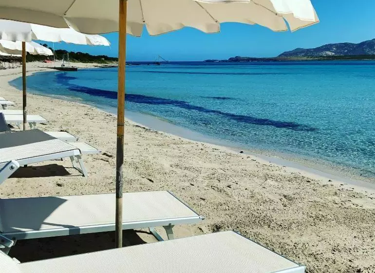 Hotelli Geranio Rosso