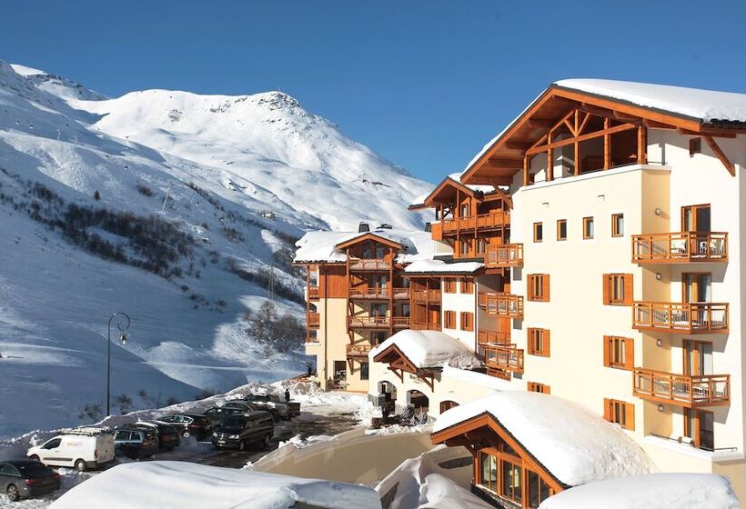 فندق Le Chalet Du Mont Vallon Spa Resort