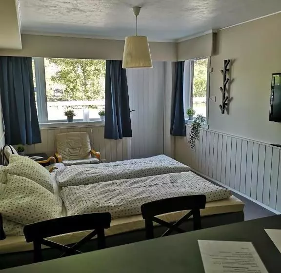 Kvamsdal Pensjonat 4